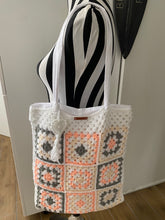 Load image into Gallery viewer, Hand Crochet Cotton Lined Tote Bag