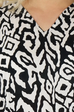Load image into Gallery viewer, Long Kaftan Dress Asmat Print