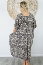 Load image into Gallery viewer, Bermuda Kaftan Kerala Print