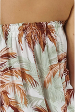 Load image into Gallery viewer, Short Romper Coconut Grove Print