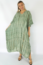 Load image into Gallery viewer, Long Kaftan Dress Crackle Tie Dye Print