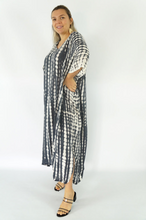 Load image into Gallery viewer, Long Kaftan Dress Crackle Tie Dye Print