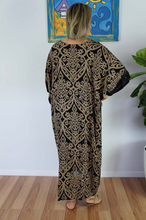 Load image into Gallery viewer, Long Kaftan Dress Pendant Print