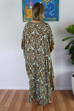 Load image into Gallery viewer, Long Kaftan Dress Pendant Print