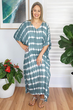Load image into Gallery viewer, Long Kaftan Dress Shibori Print