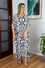 Load image into Gallery viewer, Long Kaftan Dress Tribal Print