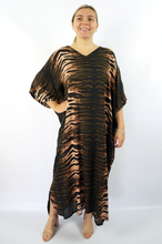 Load image into Gallery viewer, Long Kaftan Dress Wildcat Print