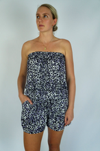 Load image into Gallery viewer, Short Romper Baby Cheetah Print