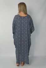 Load image into Gallery viewer, Long Kaftan Dress Links Print