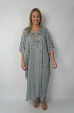 Load image into Gallery viewer, Long Kaftan Dress Links Print
