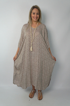 Load image into Gallery viewer, Long Kaftan Dress Links Print