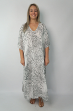 Load image into Gallery viewer, Long Kaftan Dress Animal Print
