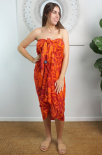 Load image into Gallery viewer, XL Sarong with Buckle Gift Pack Rarotonga
