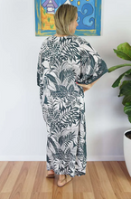 Load image into Gallery viewer, Long Kaftan Dress Betelnut Print