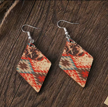 Load image into Gallery viewer, Handcrafted African Wooden Drop Earrings - Diamond
