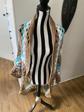 Load image into Gallery viewer, Handmade Crochet Caccon Shrug
