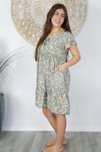 Load image into Gallery viewer, Kiki Baby Doll Dress Spring Flower Print

