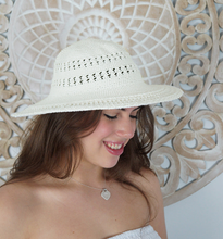 Load image into Gallery viewer, Wide Brim Cotton Crochet Hat
