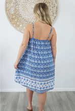 Load image into Gallery viewer, Folly Dress Scallops Print
