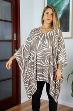 Load image into Gallery viewer, Short Tunic Vines Print
