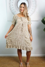 Load image into Gallery viewer, Cuba dress Madagascar Print
