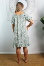Load image into Gallery viewer, Cuba dress Madagascar Print
