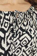 Load image into Gallery viewer, Cuba dress Asmat Print
