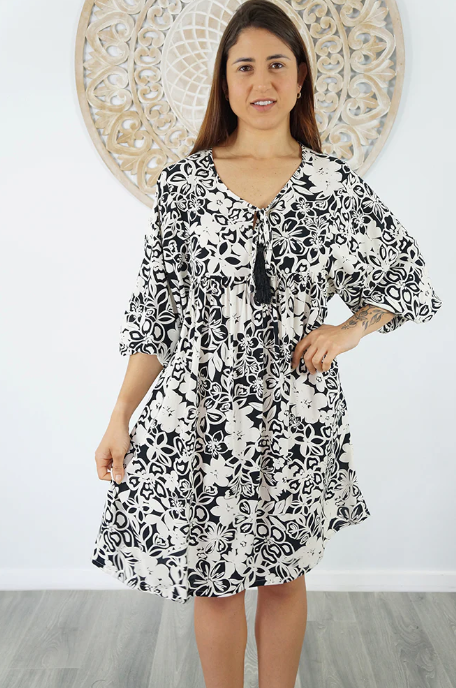 Avocado Dress Contour Flower Print