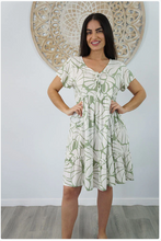 Load image into Gallery viewer, Kiki Baby Doll Dress Shells Print
