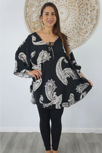 Load image into Gallery viewer, Jasmine Top Tree of Life Print

