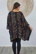 Load image into Gallery viewer, Short Tunic Half Moon Print
