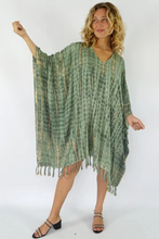 Load image into Gallery viewer, Short Cover Up Crackle Tie Dye Print
