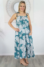 Load image into Gallery viewer, Goa dress Vinaka Print
