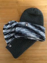 Load image into Gallery viewer, Handmade Reversible Knit Beanie
