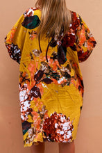 Load image into Gallery viewer, Autumn Weight Kimono Jacket Floral Print
