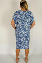 Load image into Gallery viewer, Cruiser Dress Microflower Print
