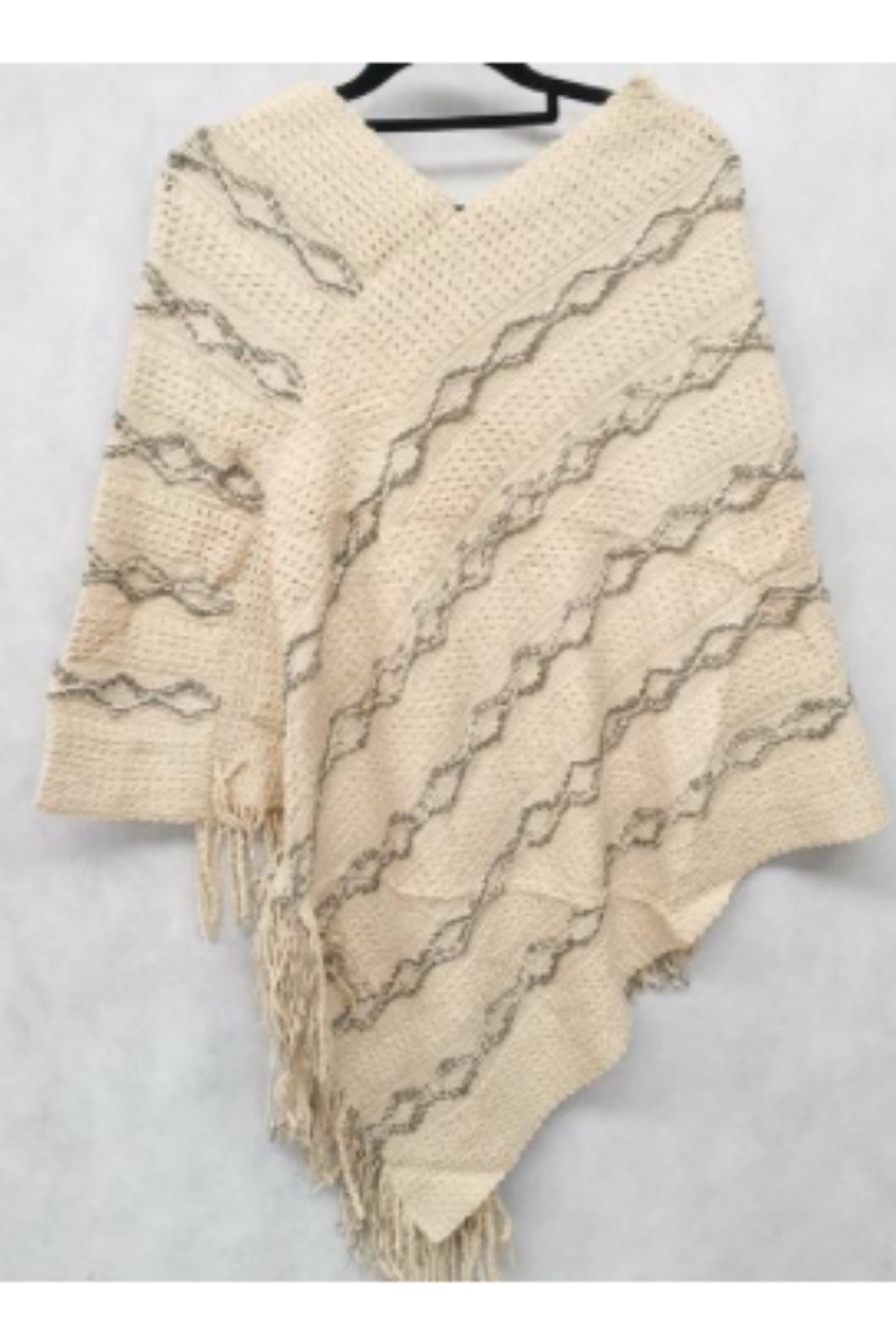 Knitted Poncho Diamond Pattern