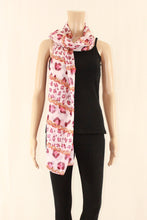 Load image into Gallery viewer, Large Cotton Feel Scarf Chain Print
