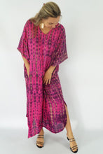 Load image into Gallery viewer, Long Kaftan Dress Crackle Tie Dye Print
