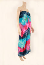 Load image into Gallery viewer, Long Tube Sarong with Coconut Shell Buckle Tie Dye
