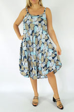 Load image into Gallery viewer, Mid Length Montego Dress Kauai Print
