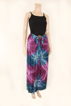 Load image into Gallery viewer, Mid Length Tube Sarong with Coconut Shell Buckle Tie Dye
