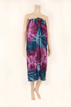 Load image into Gallery viewer, Mid Length Tube Sarong with Coconut Shell Buckle Tie Dye
