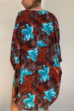 Load image into Gallery viewer, Kimono Jacket Flower/Animal Print
