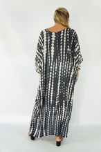 Load image into Gallery viewer, Long Kaftan Dress Crackle Tie Dye Print
