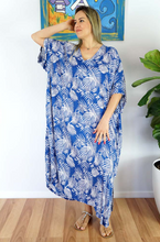 Load image into Gallery viewer, Long Kaftan Dress Palm Cove Print
