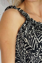 Load image into Gallery viewer, Short Magnum Dress Jungle Print

