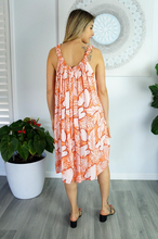 Load image into Gallery viewer, Short Magnum Dress Leaves Print
