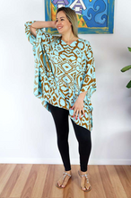 Load image into Gallery viewer, Short Tunic Tribal Print
