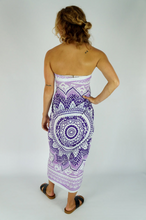 Load image into Gallery viewer, Sarong with Buckle Gift Pack Bora Bora
